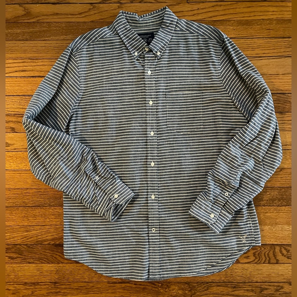 American Eagle Shirt Mens XL Prep Fit Blue White Striped Long Sleeve Button Down